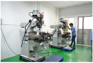 Precision milling machine for mold component fabrication