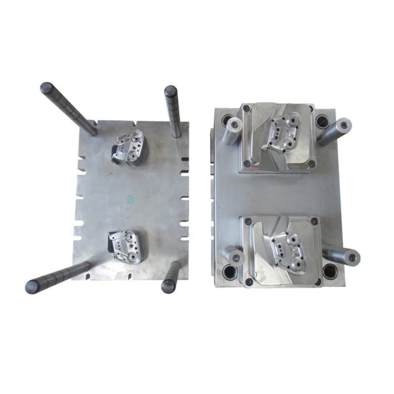 Custom Injection Molds for Plastic Medical Device Parts