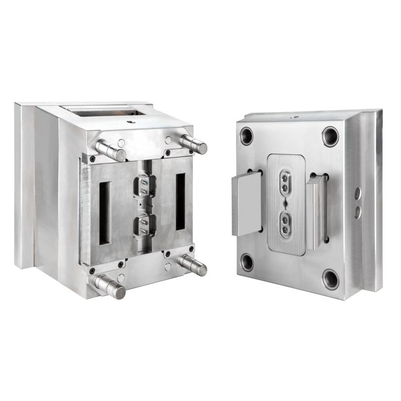 Custom Injection Molds for Plastic Medical Packaging