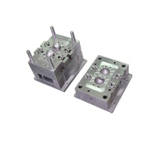 Custom Injection Molds for Plastic Automotive Lighting Components