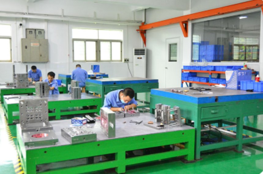 Mold assembly and fitting at the Dongguan manufacturing base