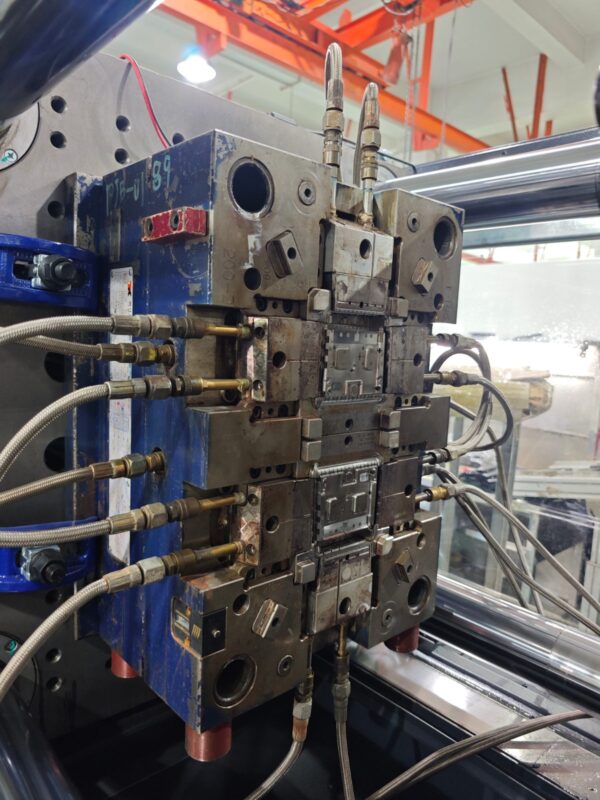 Custom Injection molds for plastic housings and enclosures for electronics