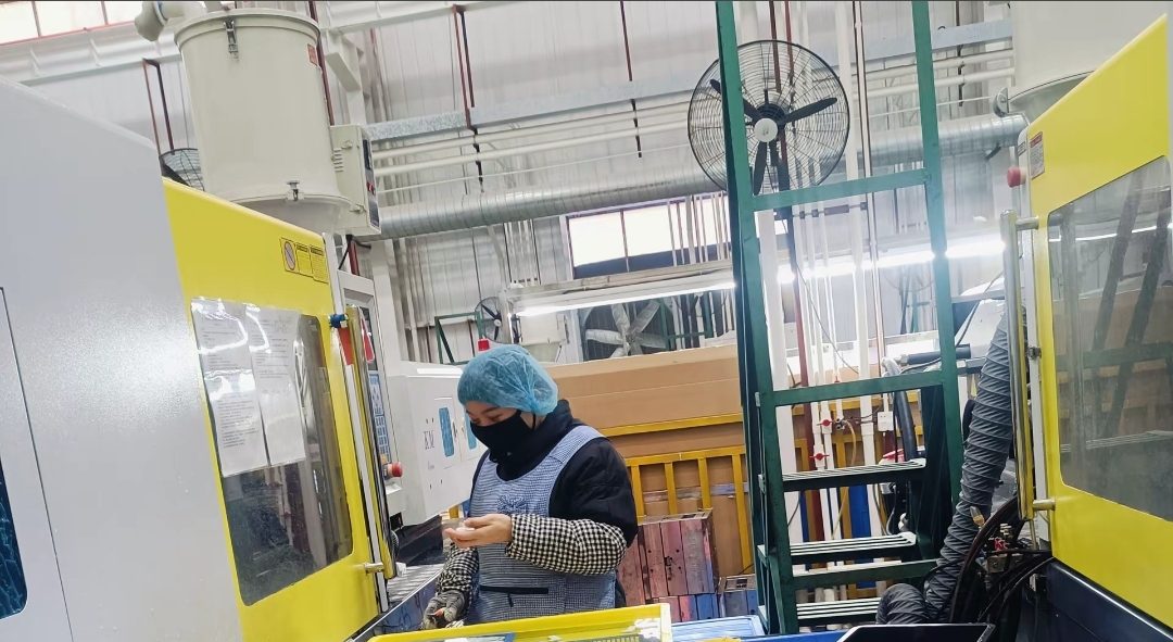YIOT — Choosing the Right Plastic Injection Mold Supplier in Shenzhen