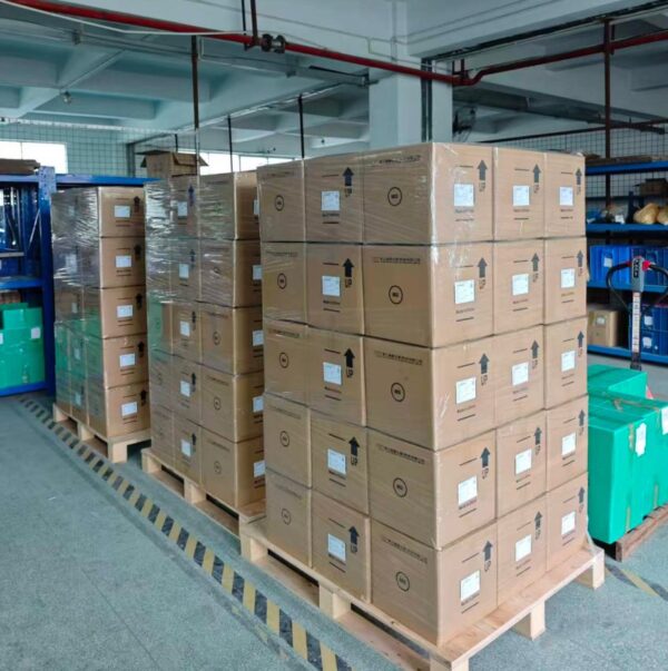 Custom Injection Molds for Plastic Electronic Device Casings