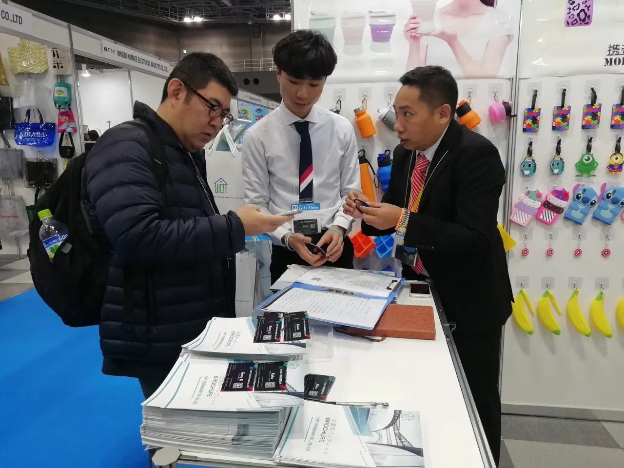 Reviewing product information during an exhibition conversation